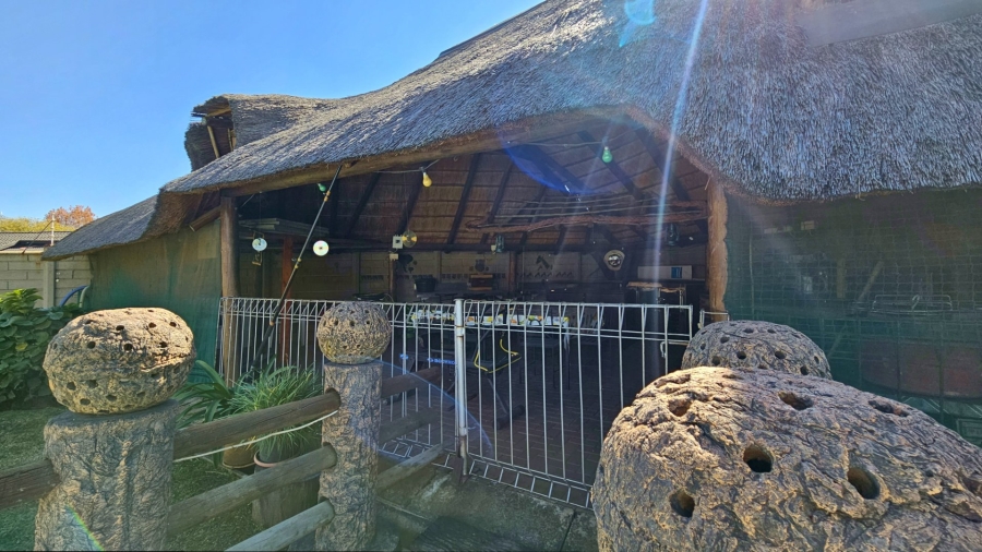 3 Bedroom Property for Sale in Sonland Park Gauteng