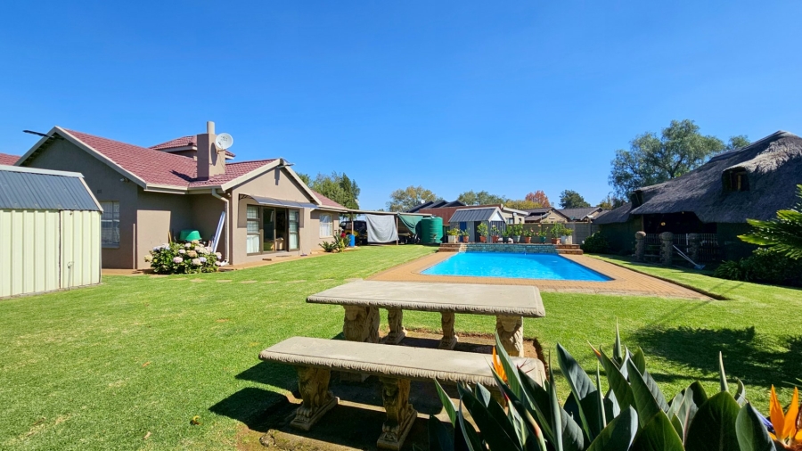 3 Bedroom Property for Sale in Sonland Park Gauteng