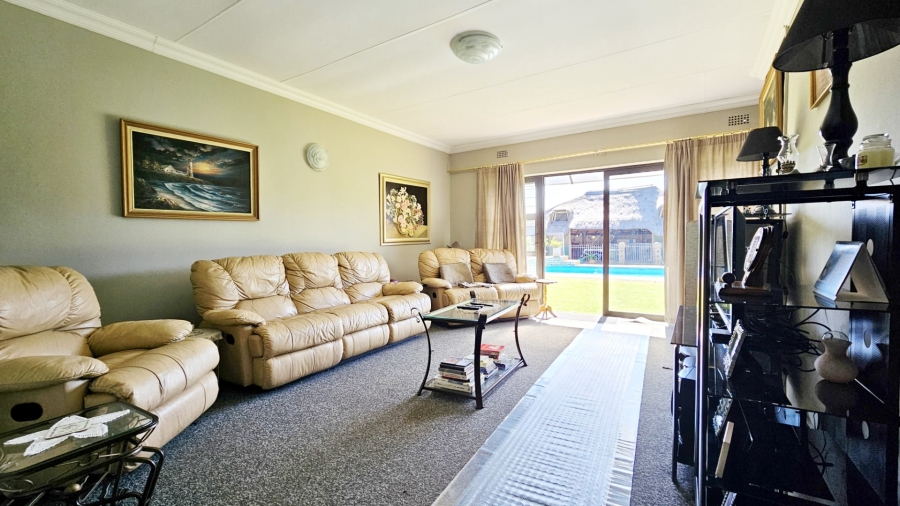 3 Bedroom Property for Sale in Sonland Park Gauteng