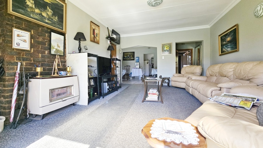 3 Bedroom Property for Sale in Sonland Park Gauteng