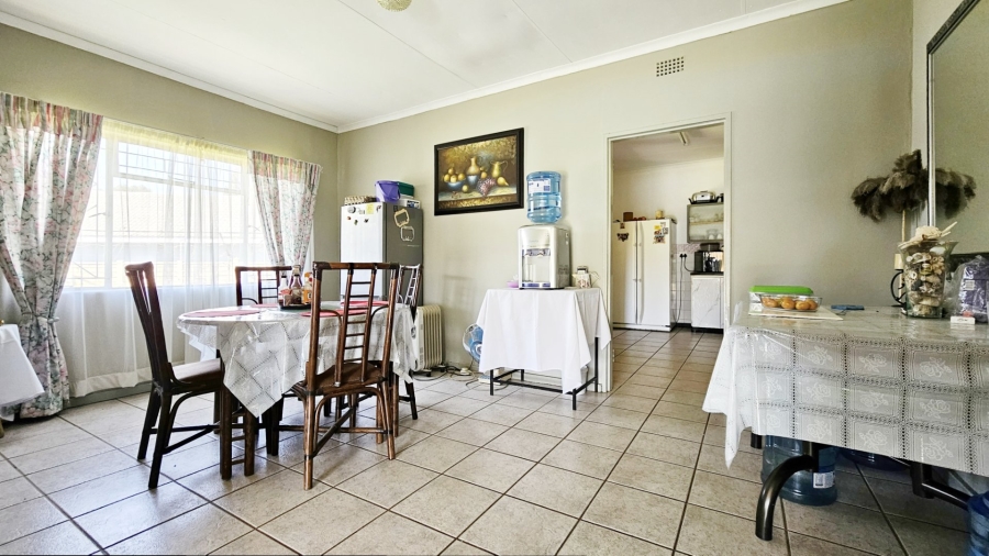 3 Bedroom Property for Sale in Sonland Park Gauteng