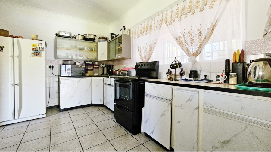 3 Bedroom Property for Sale in Sonland Park Gauteng