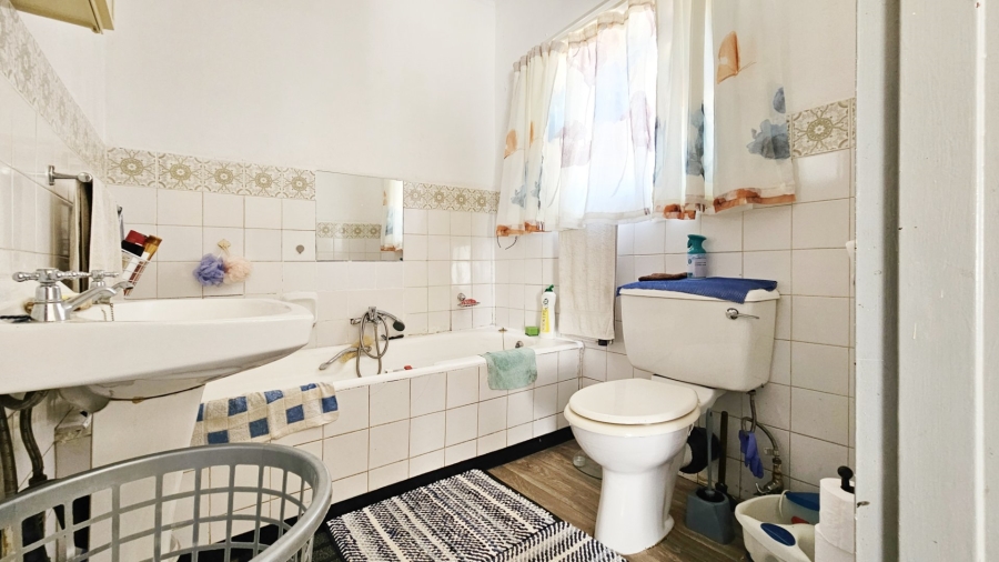 3 Bedroom Property for Sale in Sonland Park Gauteng