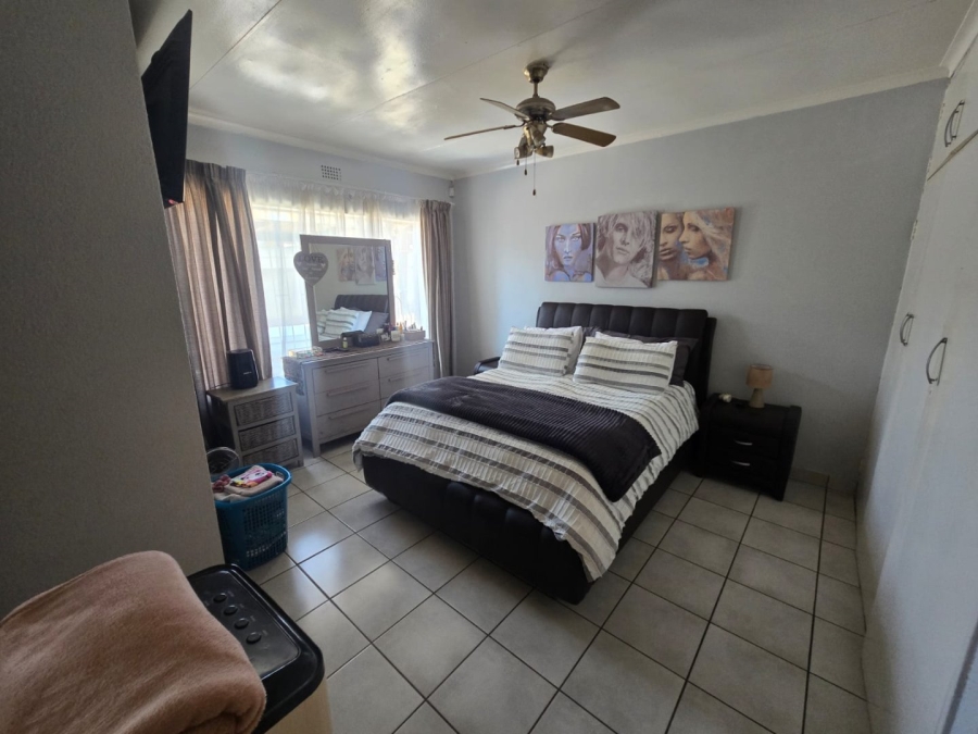 3 Bedroom Property for Sale in Ferryvale Gauteng