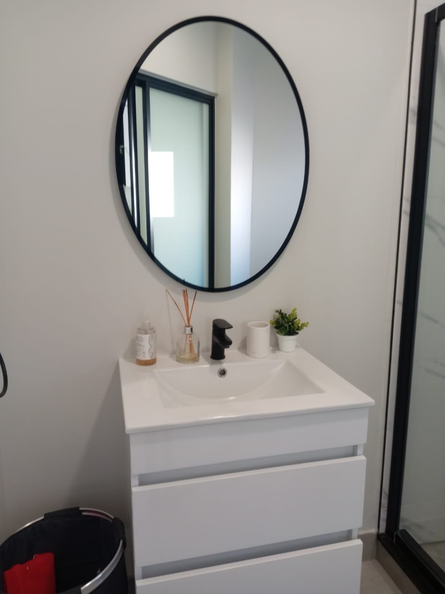 To Let 1 Bedroom Property for Rent in Waterfall Gauteng