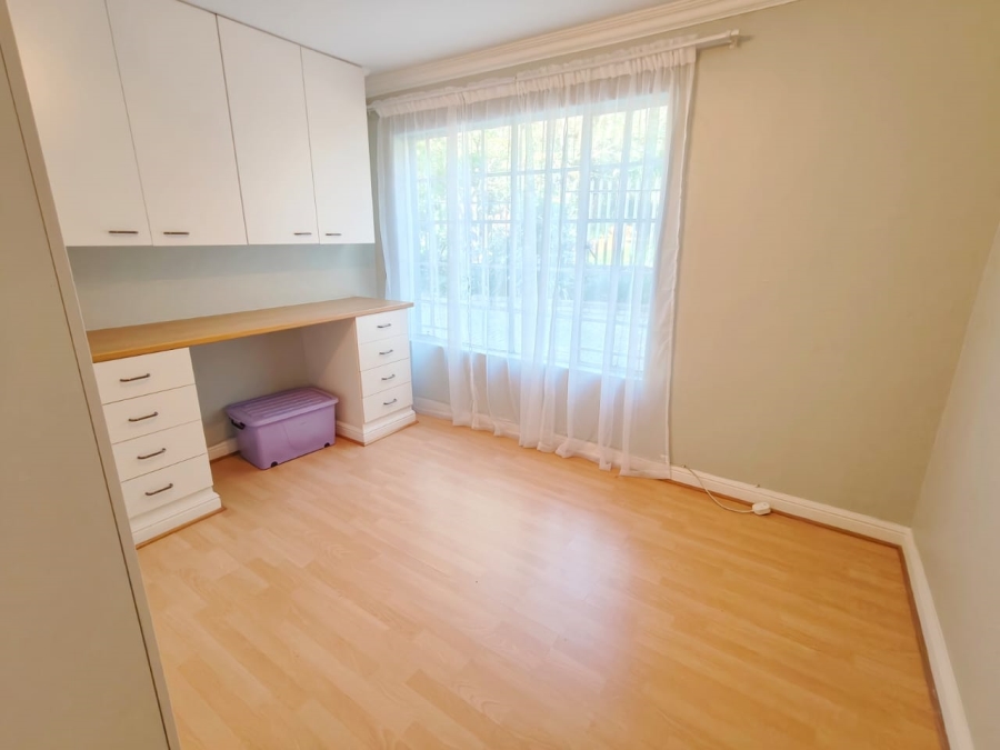 6 Bedroom Property for Sale in Vaal Marina Gauteng