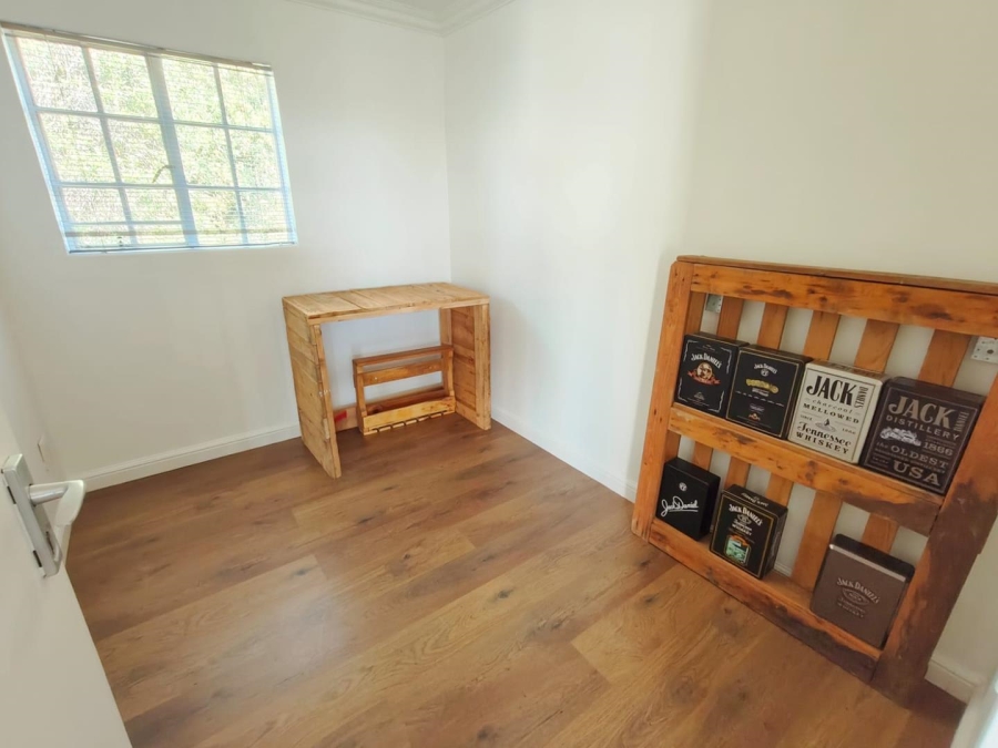 6 Bedroom Property for Sale in Vaal Marina Gauteng