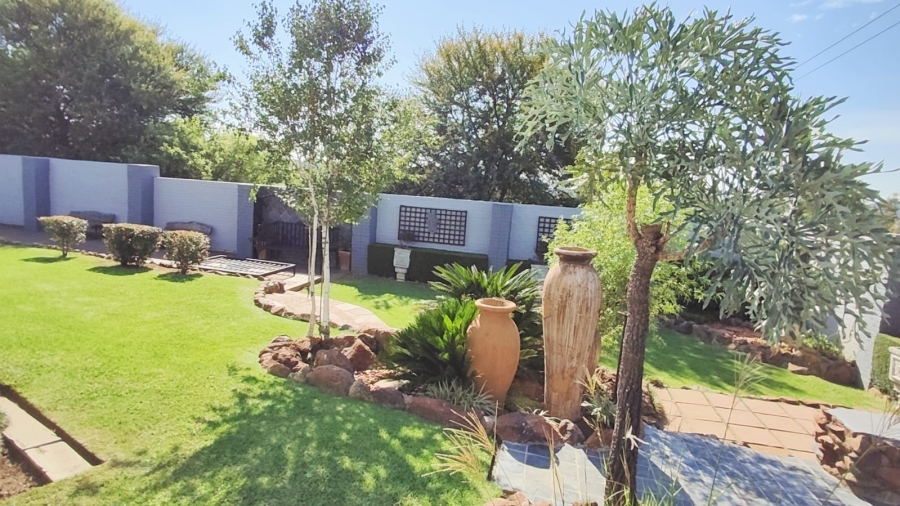 6 Bedroom Property for Sale in Vaal Marina Gauteng
