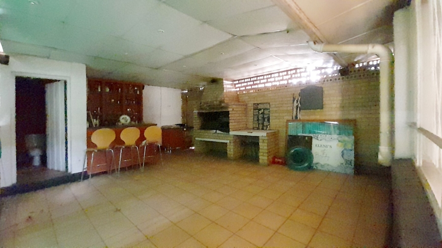 4 Bedroom Property for Sale in Three Rivers Gauteng