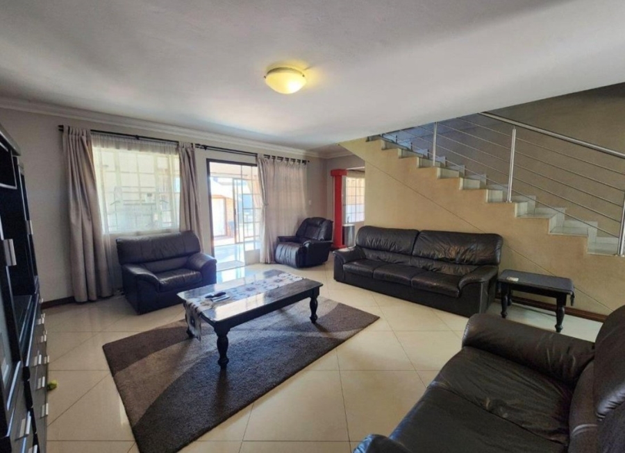 5 Bedroom Property for Sale in Montana Park Gauteng