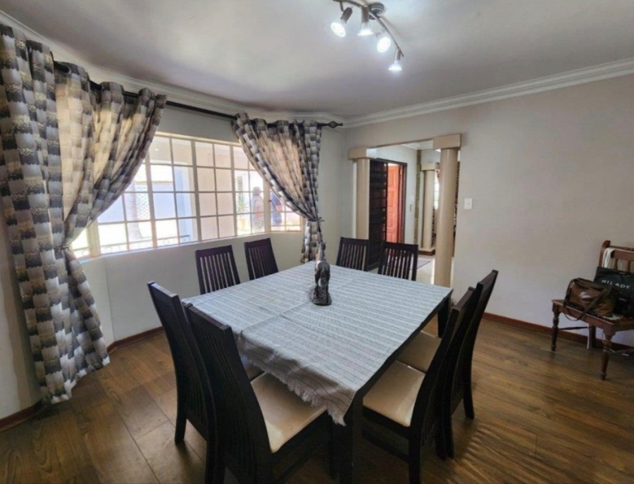 5 Bedroom Property for Sale in Montana Park Gauteng