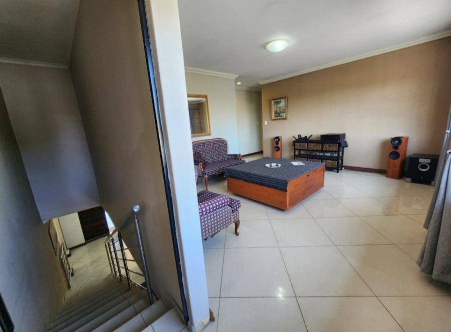 5 Bedroom Property for Sale in Montana Park Gauteng