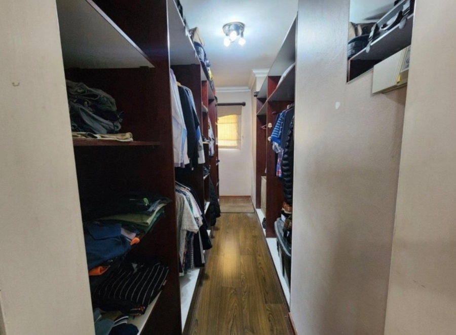 5 Bedroom Property for Sale in Montana Park Gauteng