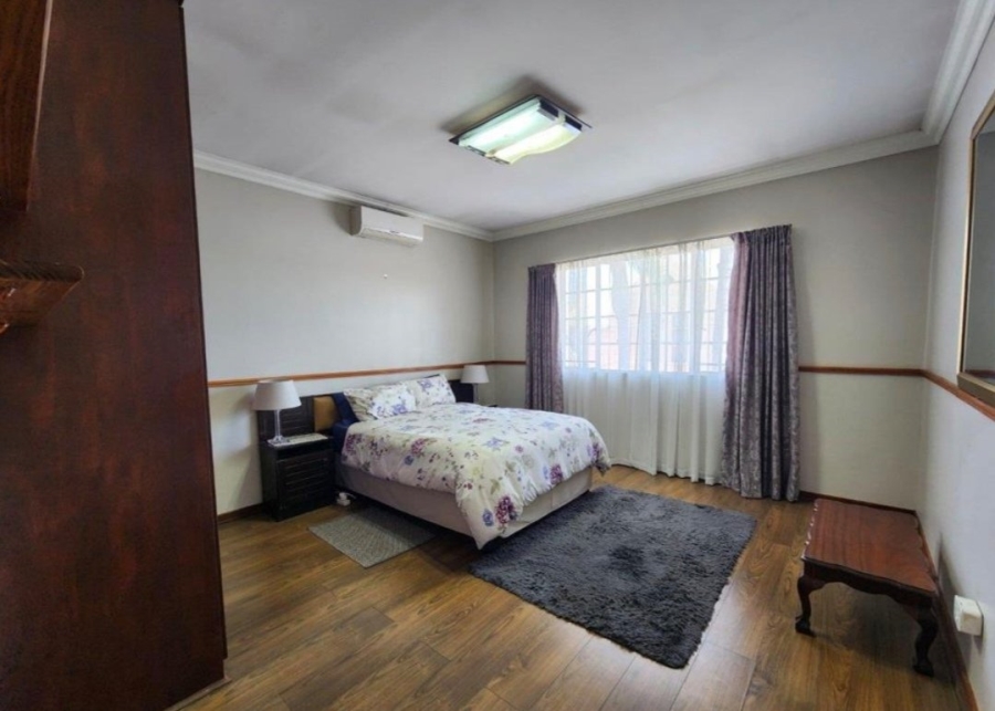 5 Bedroom Property for Sale in Montana Park Gauteng