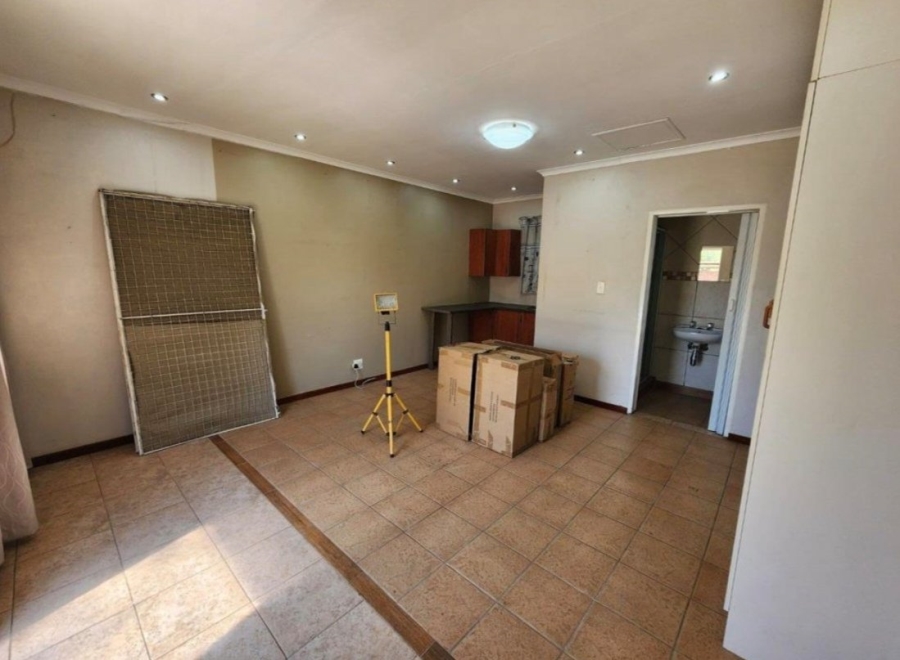 5 Bedroom Property for Sale in Montana Park Gauteng