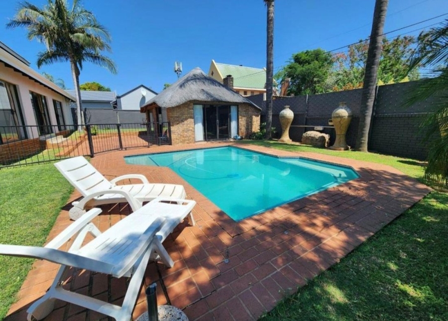 5 Bedroom Property for Sale in Montana Park Gauteng