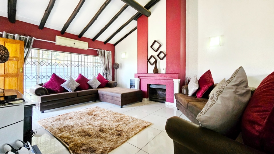 3 Bedroom Property for Sale in Three Rivers Gauteng