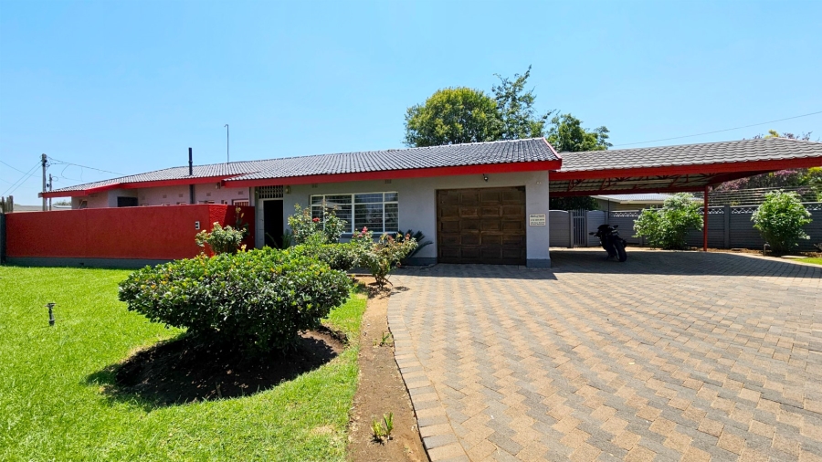 3 Bedroom Property for Sale in Three Rivers Gauteng