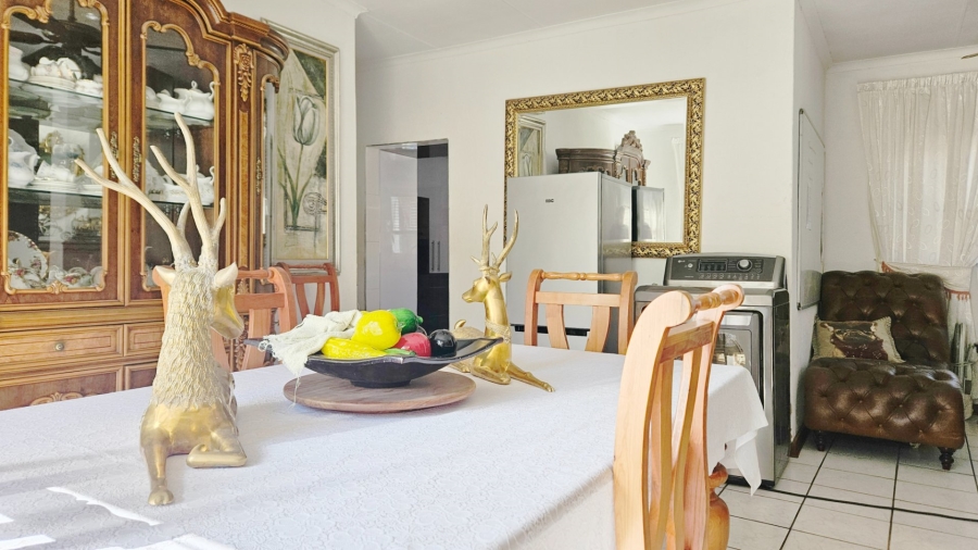 3 Bedroom Property for Sale in Falcon Ridge Gauteng