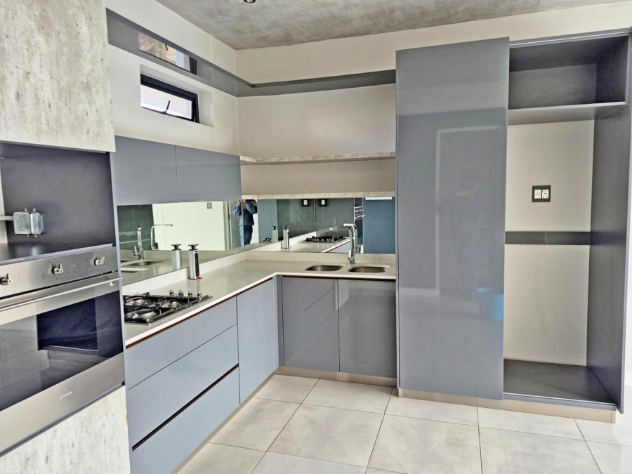 1 Bedroom Property for Sale in Houghton Estate Gauteng