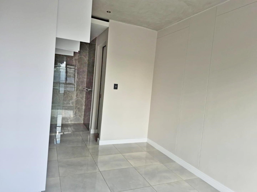 1 Bedroom Property for Sale in Houghton Estate Gauteng