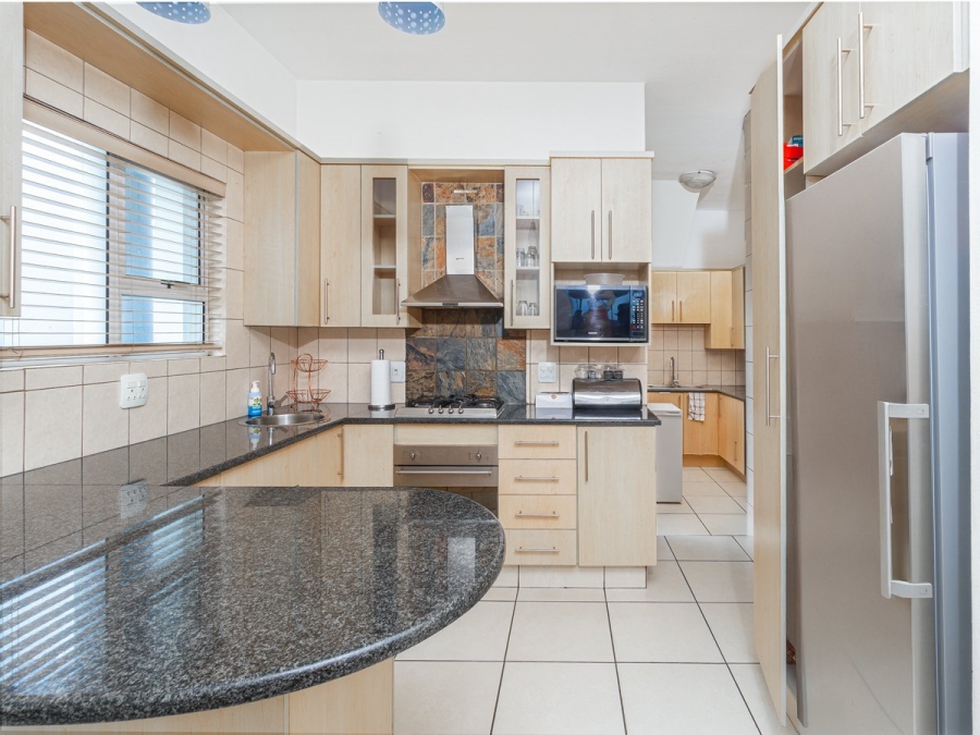 4 Bedroom Property for Sale in Ferndale Gauteng