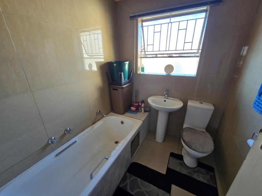 2 Bedroom Property for Sale in Impala Park Gauteng