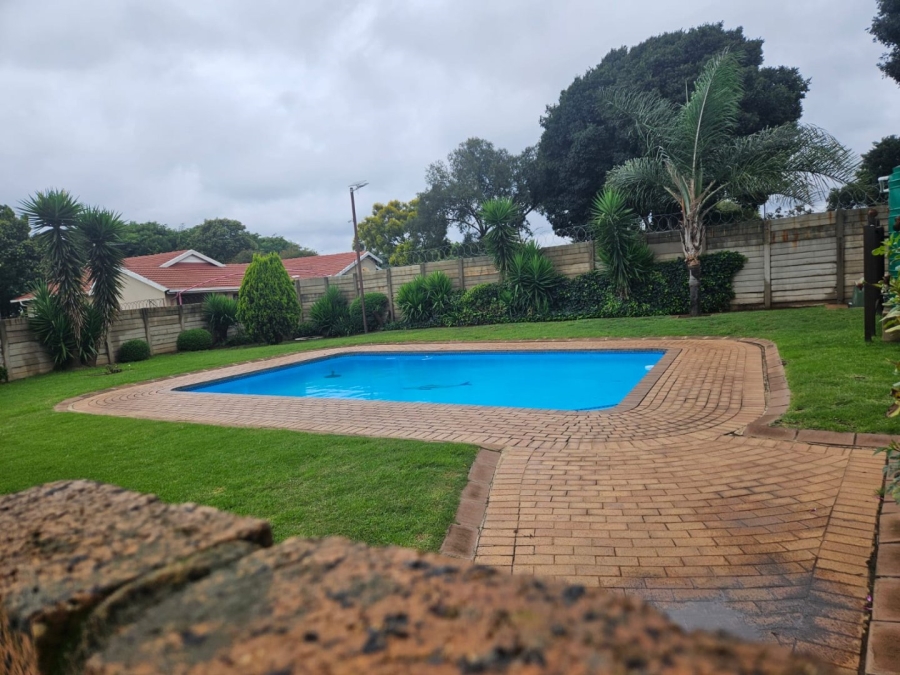2 Bedroom Property for Sale in Impala Park Gauteng