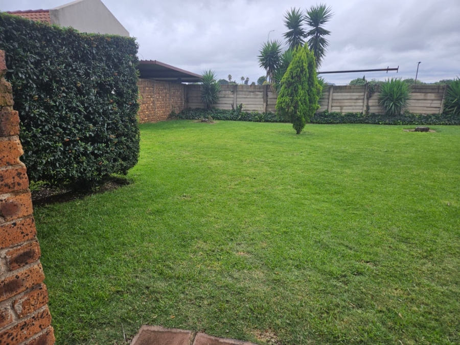 2 Bedroom Property for Sale in Impala Park Gauteng