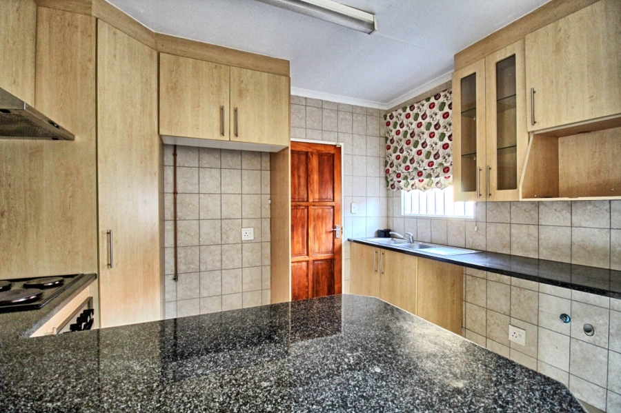 3 Bedroom Property for Sale in Noordwyk Gauteng