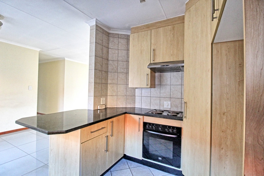 3 Bedroom Property for Sale in Noordwyk Gauteng