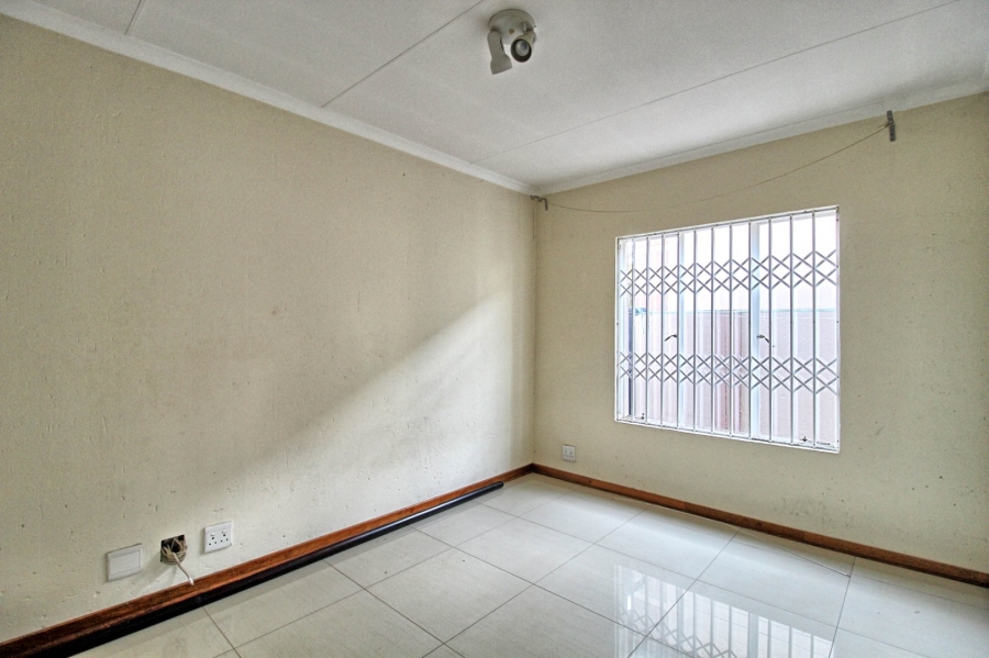 3 Bedroom Property for Sale in Noordwyk Gauteng