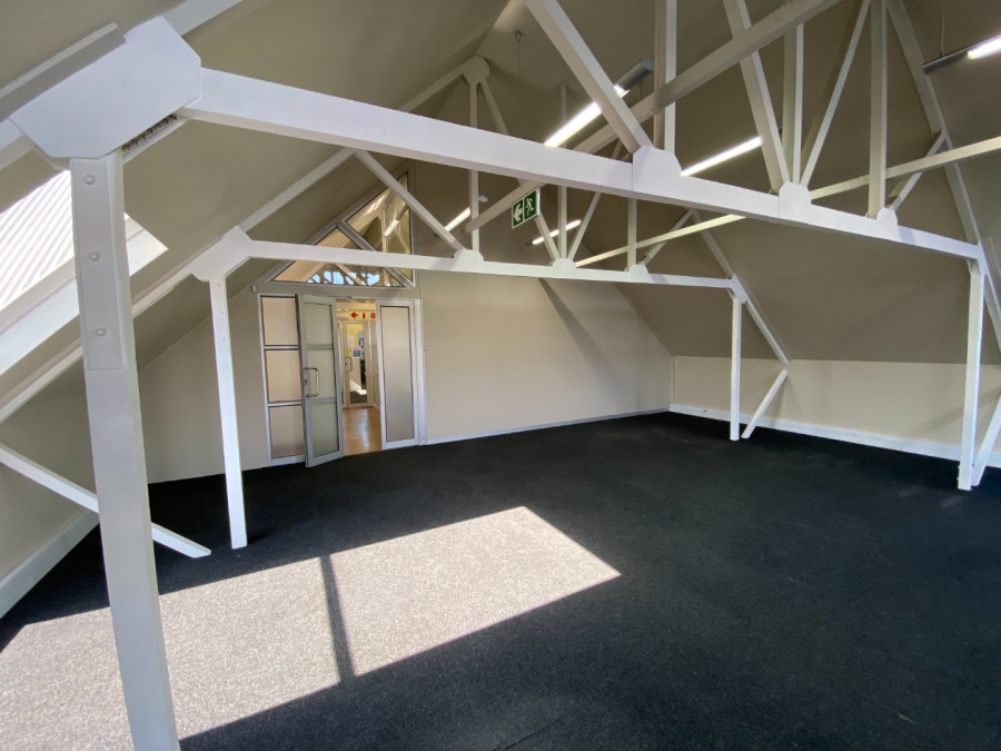 Commercial Property for Sale in Faerie Glen Gauteng