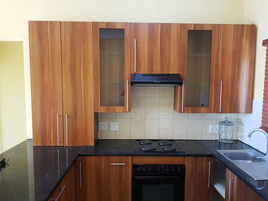 To Let 2 Bedroom Property for Rent in Garsfontein Gauteng