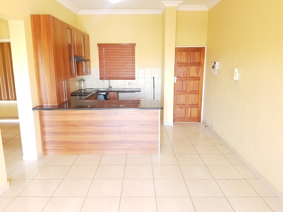 To Let 2 Bedroom Property for Rent in Garsfontein Gauteng