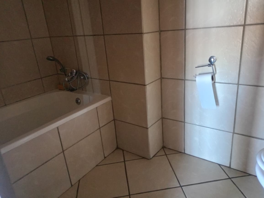 2 Bedroom Property for Sale in Brakpan North Gauteng