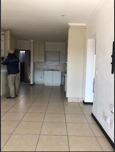 2 Bedroom Property for Sale in Barbeque Downs Gauteng