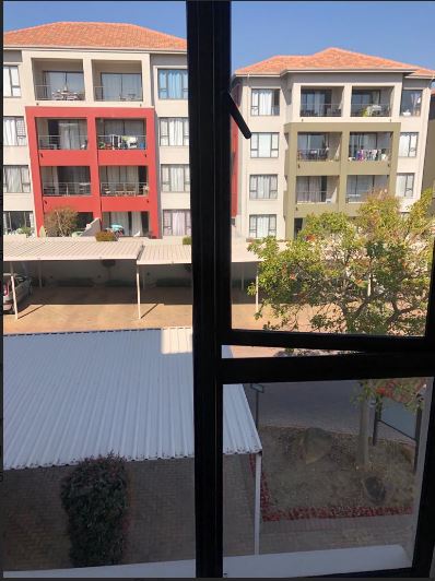 2 Bedroom Property for Sale in Barbeque Downs Gauteng