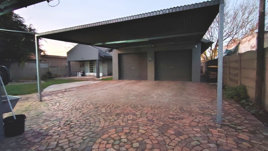 3 Bedroom Property for Sale in Three Rivers Gauteng