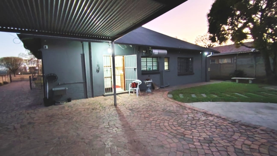 3 Bedroom Property for Sale in Three Rivers Gauteng