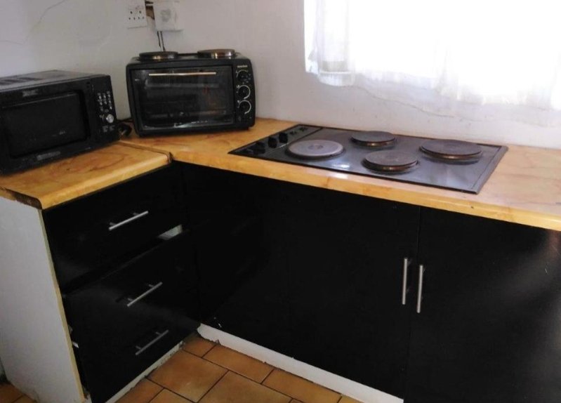 11 Bedroom Property for Sale in Orlando West Gauteng