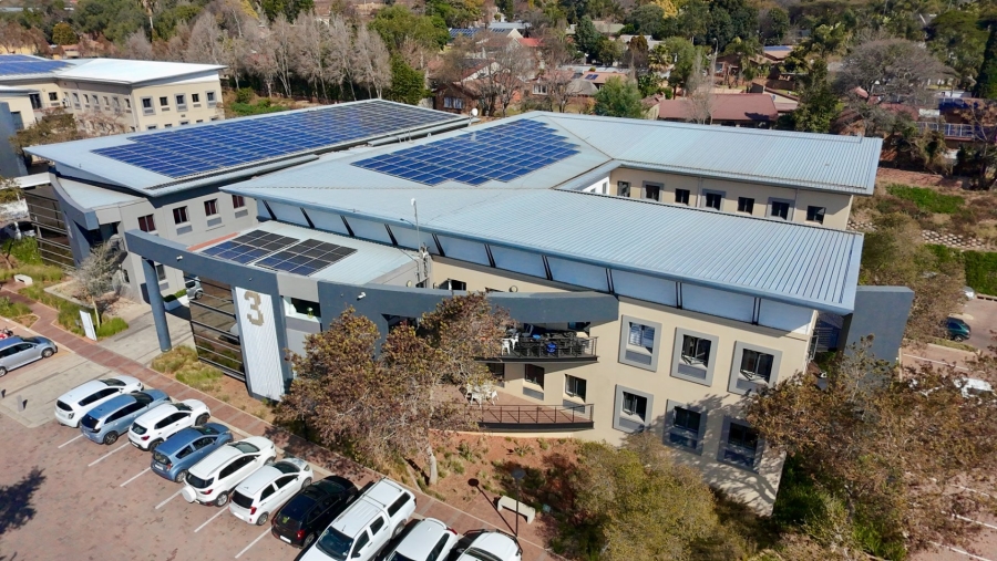 To Let commercial Property for Rent in Strubensvallei Gauteng