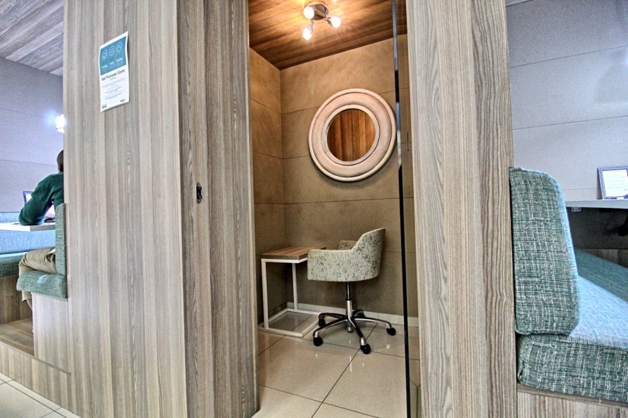 To Let commercial Property for Rent in Strubensvallei Gauteng