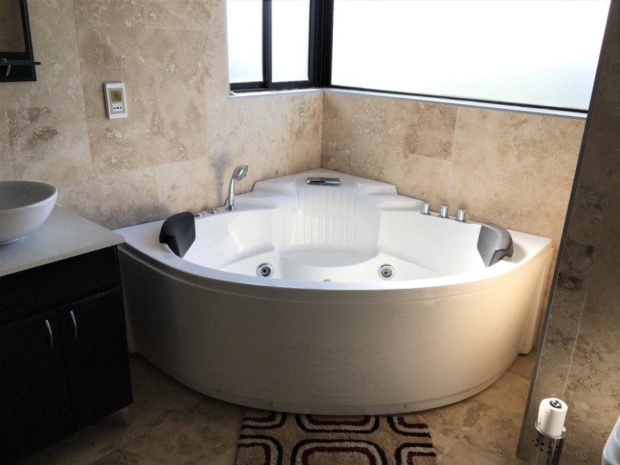 3 Bedroom Property for Sale in Vaal Marina Gauteng