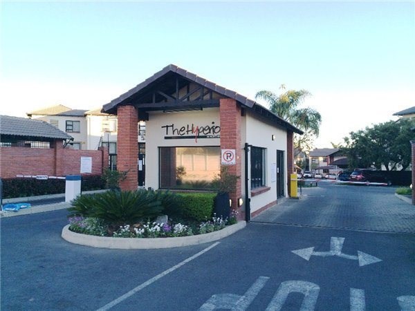 To Let 2 Bedroom Property for Rent in North Riding Gauteng