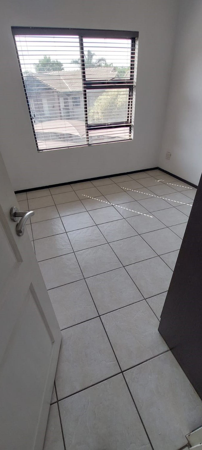 To Let 2 Bedroom Property for Rent in North Riding Gauteng