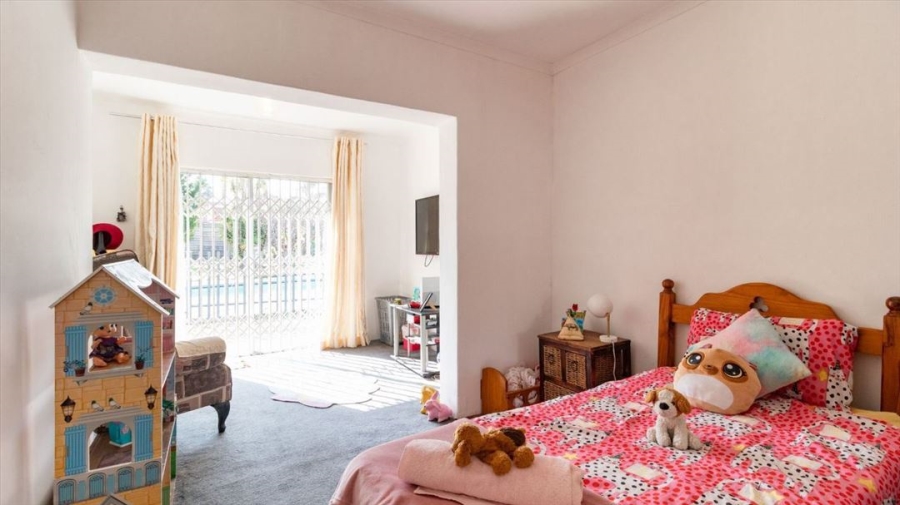 3 Bedroom Property for Sale in Van Riebeeck Park Gauteng