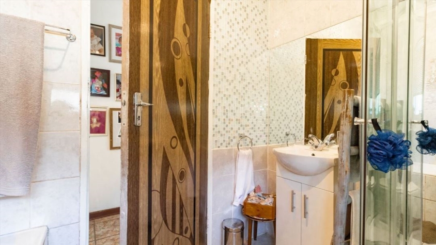 3 Bedroom Property for Sale in Van Riebeeck Park Gauteng