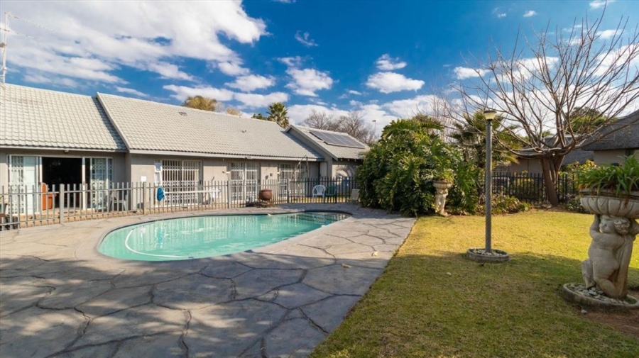 3 Bedroom Property for Sale in Van Riebeeck Park Gauteng