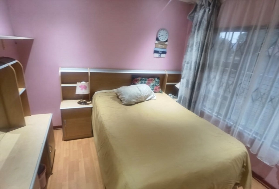 3 Bedroom Property for Sale in Crystal Park Gauteng